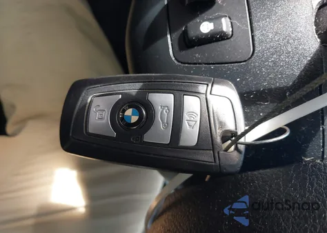 2012 BMW 528I xDrive из США, поврежденный, VIN WBAXH5C53CDW02705